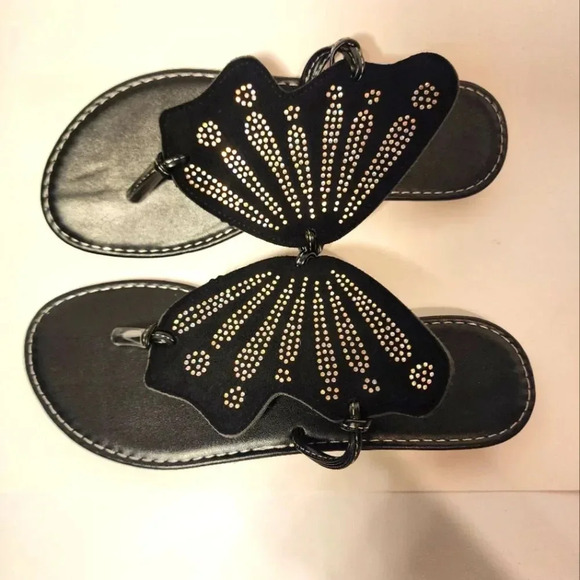 Shoes - Like New! Butterfly Wing Sandals